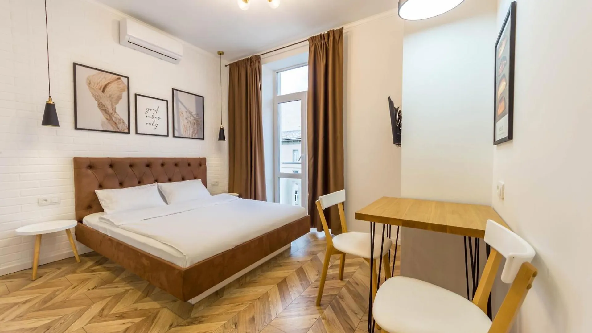 Idea Design Apart-Hotel Chykalenka Kiev